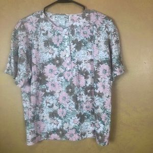 Women’s blouse